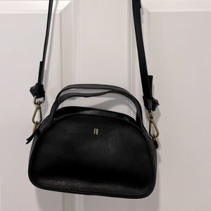 Madewell The Sydney Zip-Top Crossbody Bag